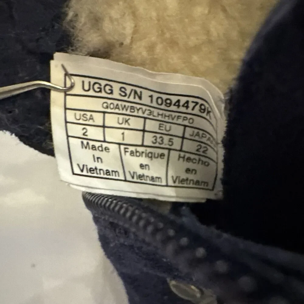 Old Navy ugg kids